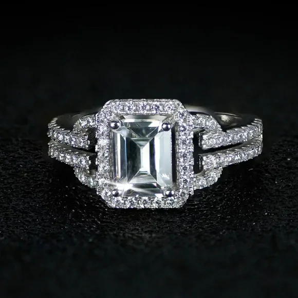 Stunning Silver Square Cut Diamond Ring - Picture 2 of 3